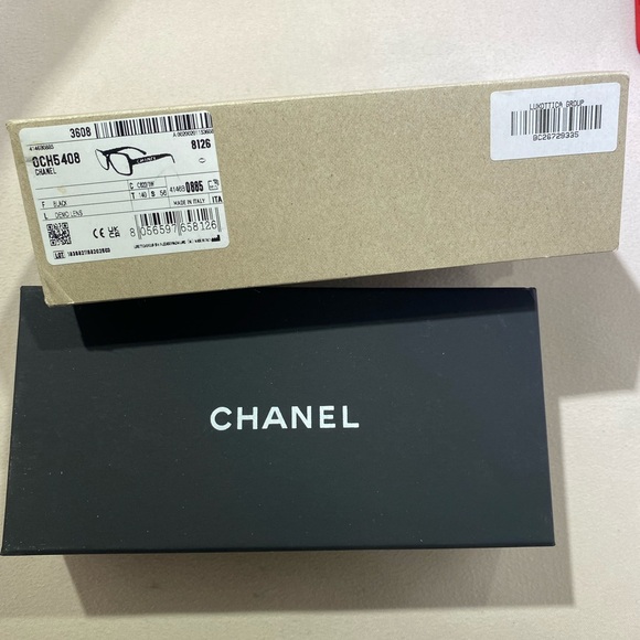 Chanel glasses case set - Picture 5 of 7